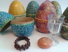 Påskeæg med påskefyld