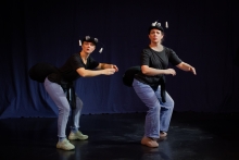 Myrerne finder en stor majskerne